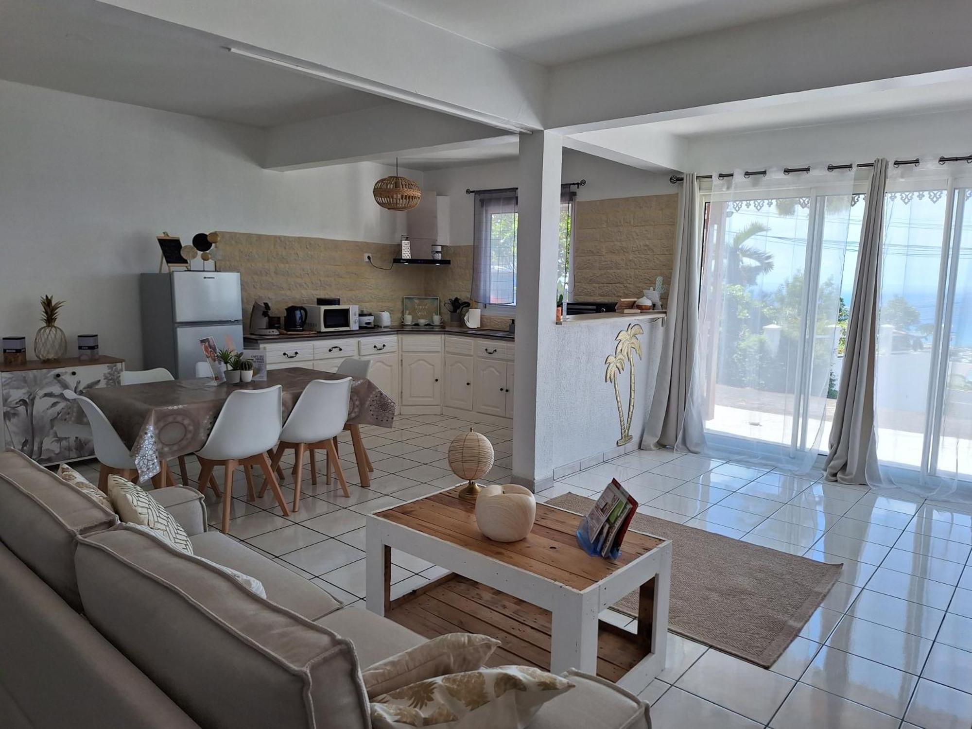 Le Cocon De Madana Apartman Saint-Joseph Kültér fotó
