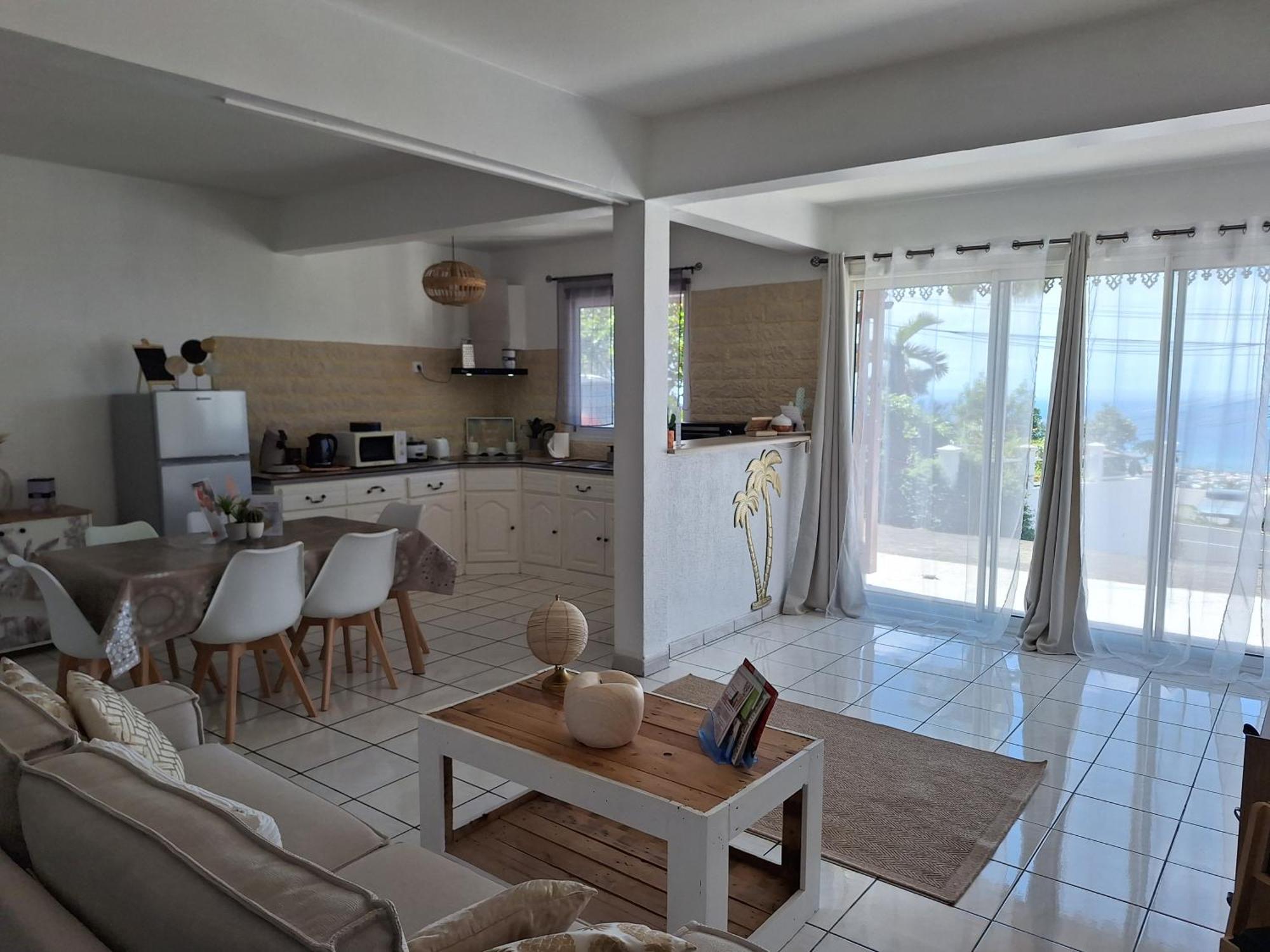 Le Cocon De Madana Apartman Saint-Joseph Kültér fotó