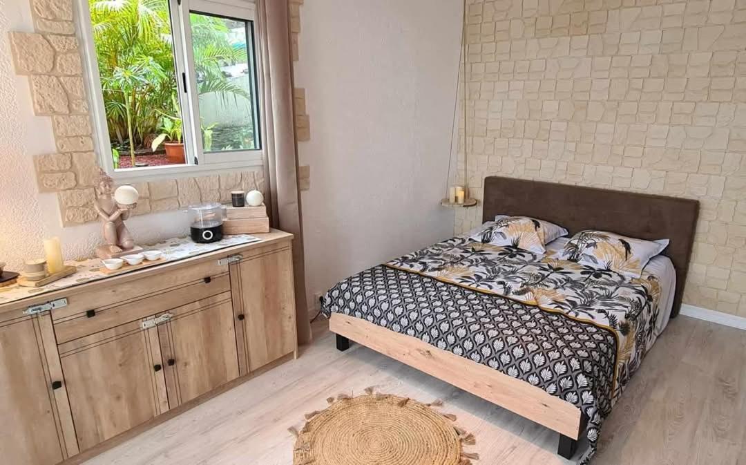 Le Cocon De Madana Apartman Saint-Joseph Kültér fotó